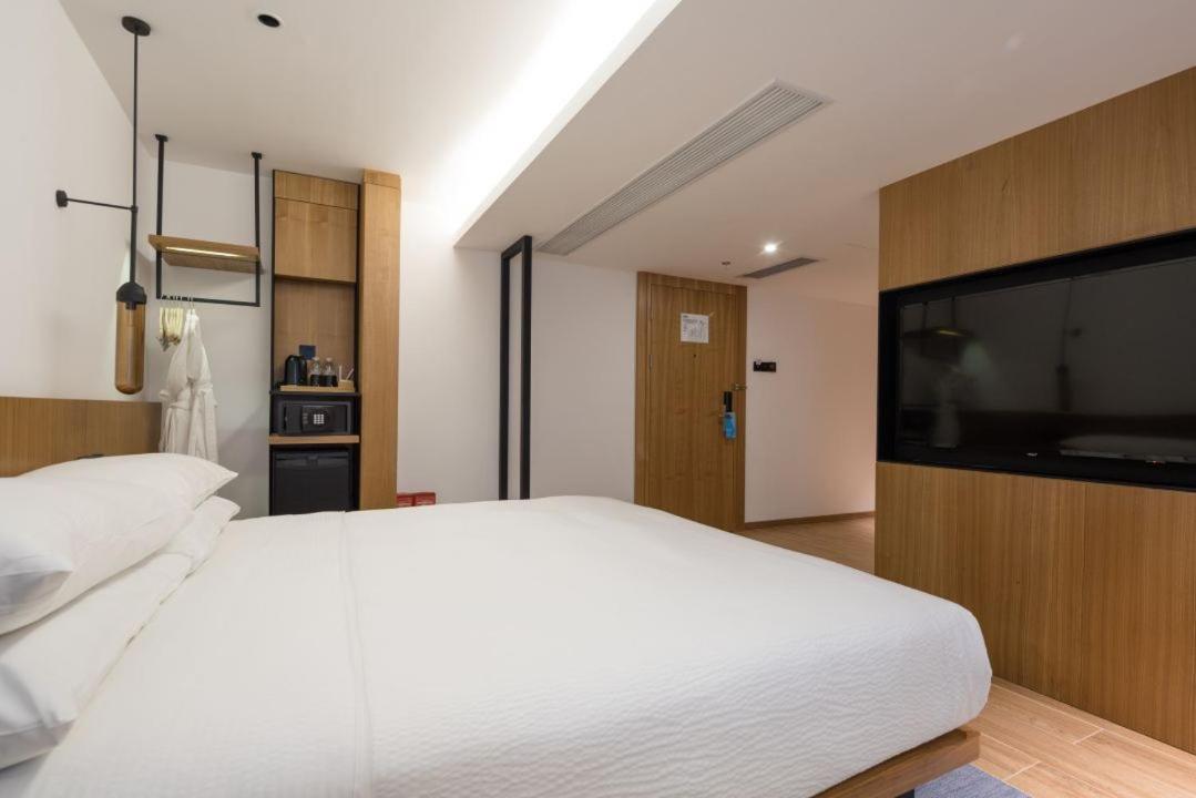 Fairfield By Marriott Guangzhou Tianhe Park Hotell Exteriör bild